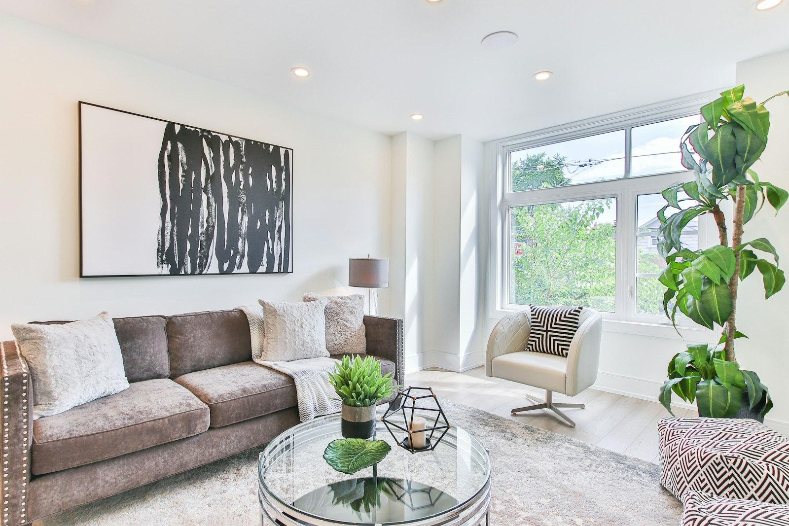 Custom Furniture by Alma Decor
